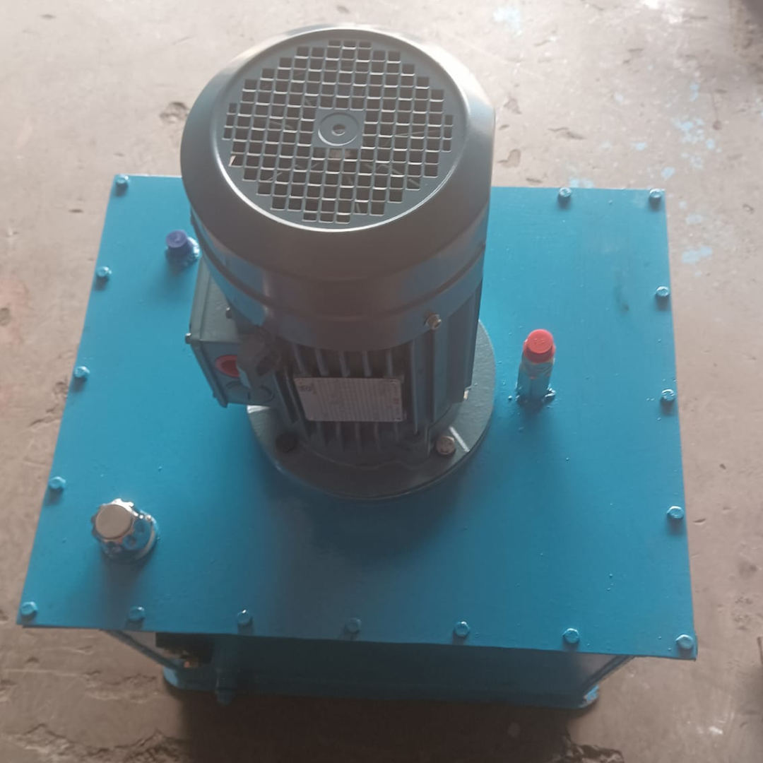 Blue and Gray Modern Cat Fashion t-shirt Instagram Post – 2026-02-27T110121.739